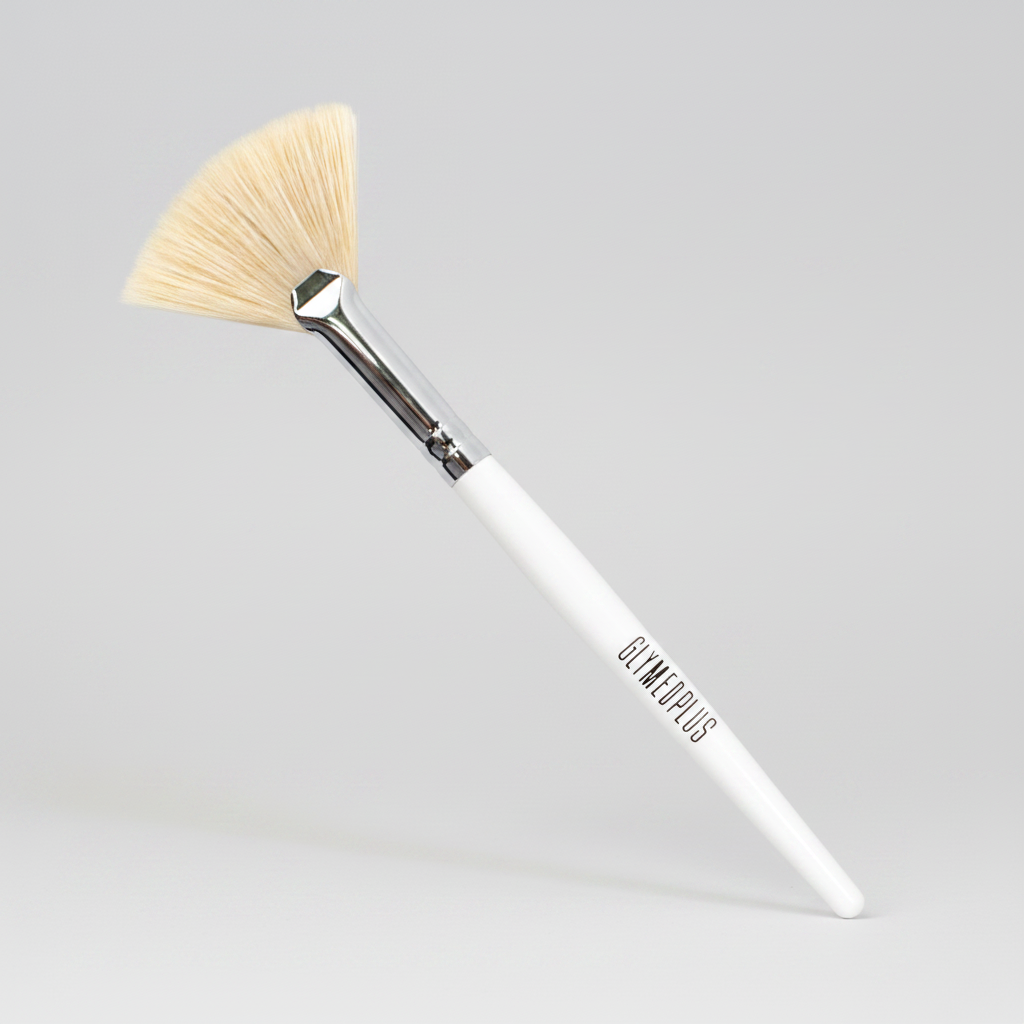 https://sophiescosmetics.com/products/glymed-plus-white-fan-brush