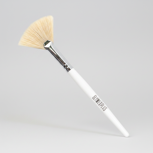 https://sophiescosmetics.com/products/glymed-plus-white-fan-brush