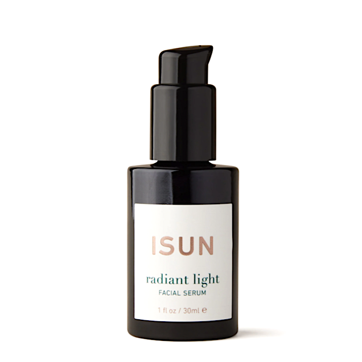 https://sophiescosmetics.com/products/isun-radiant-light-facial-serum-1-oz